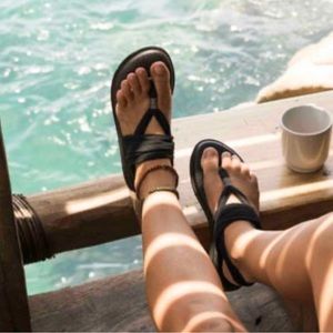Sanuk Yoga Sling 2 Black Sandals Flip-Flops Thong Shoes Women’s Size 9, EU 40